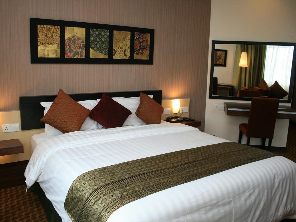 Rhr Hotel Kajang Exterior foto